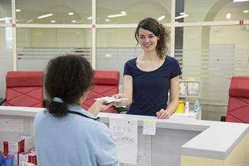 vorbereitung-blutabnahme-blutbank-uniklinikum-leipzig.jpg