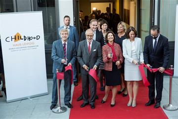 Feierliche Eröffnung des ersten Childhood-Hauses Deutschlands in Leipzig am 25. September 2018.jpg