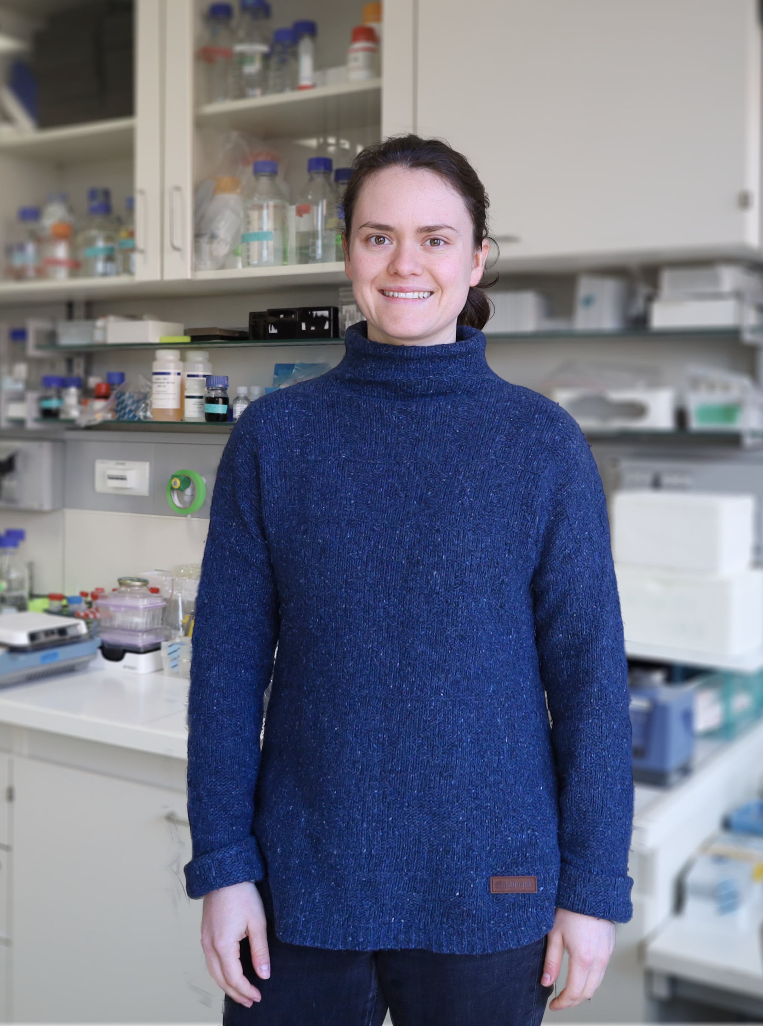 IMG_2495_Labor Hintergrund 1_unscharf maskiert_Paula Boczki-add.jpg