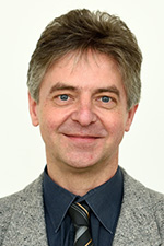 Portrait Prof. Dr. rer. nat. Steffen Roßner