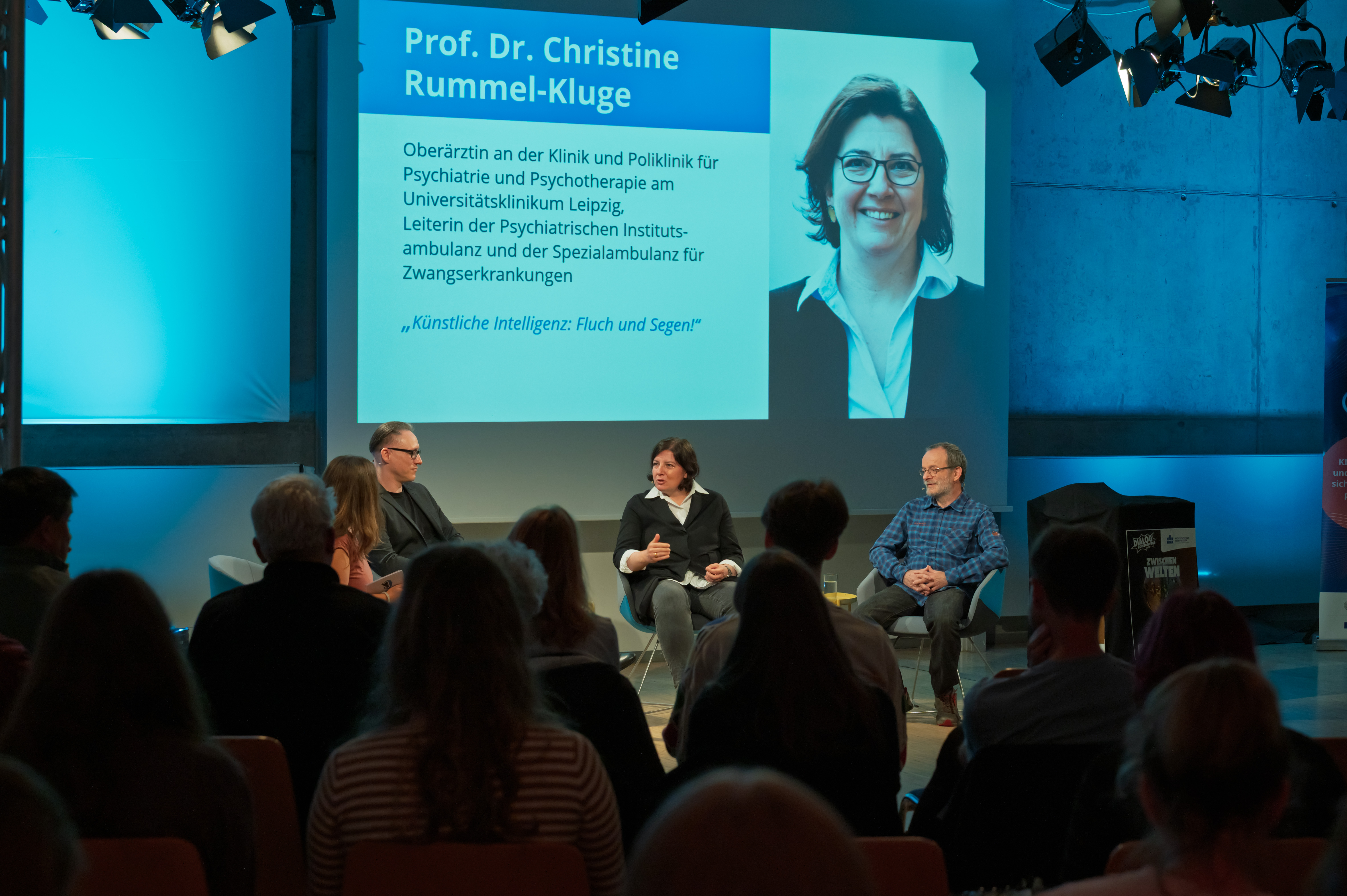 20260512_DK_6Z66277_Podium-Portrait-CrummelKluge.jpg