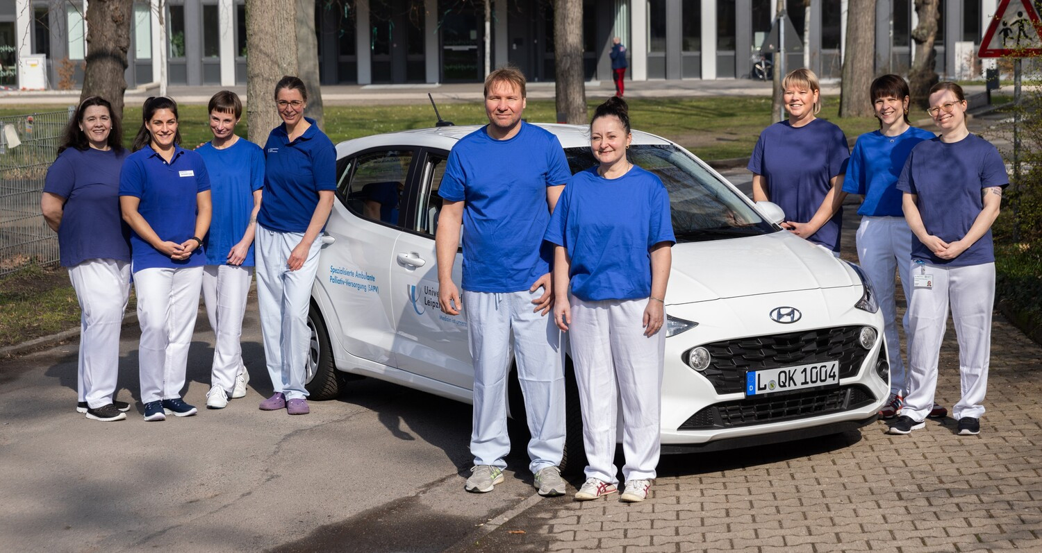 Das Team von palliativ bewegt – SAPV des UKL startet am 2. September mit der spezialisierten ambulanten Palliativversorgung.