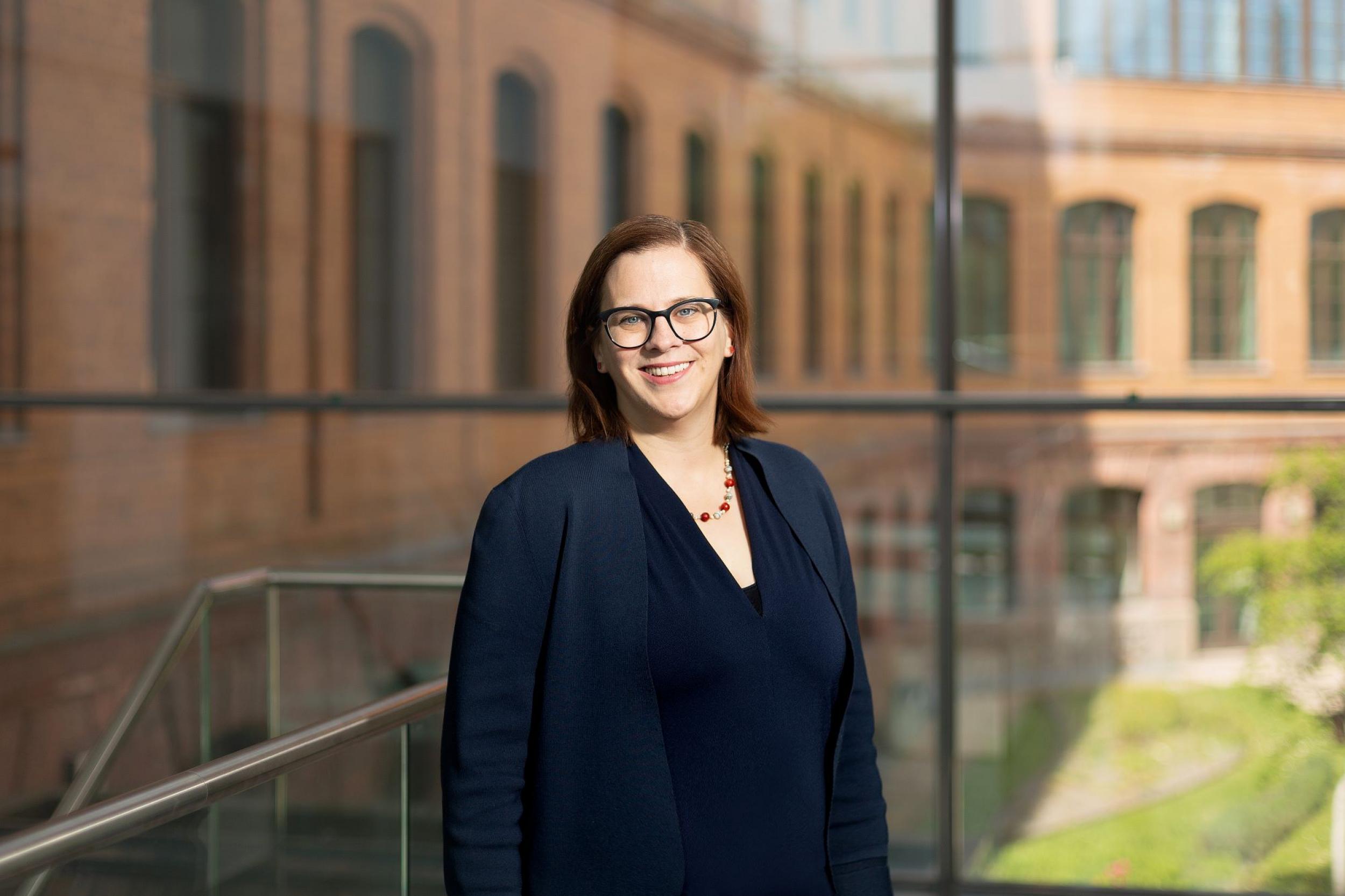 Prof. Dr. med. Julia Sacher