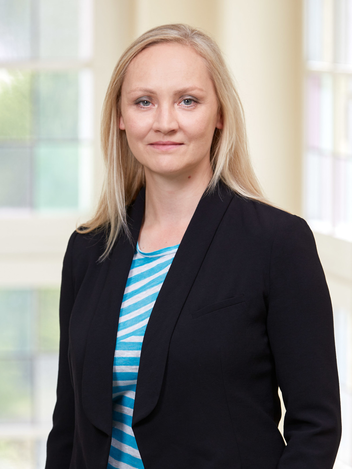 Prof. Dr. Anja Mehnert-Theuerkauf