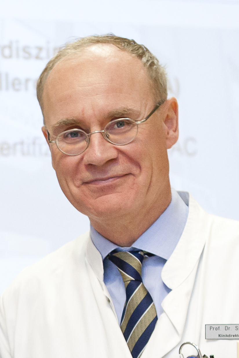 Prof. Dr. Jan C. Simon.